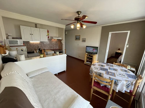 Apartment Saint-Cyprien, 2 bedrooms, 6 persons - photo_1011607577055