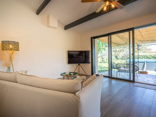 Apartment La Crau, 3 bedrooms, 6 persons - photo_19401932301