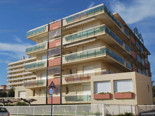Appartement Le Lavandou, 2 pièces, 4 personnes - photo_1011608467876