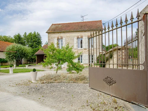 Casa rural Jully-sur-Sarce, 3 dormitorios, 6 personas - photo_1011609175511