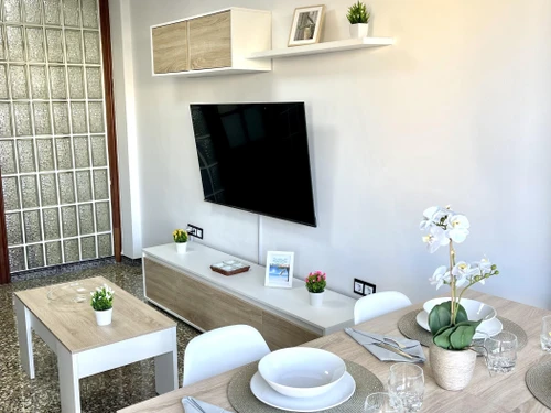 Apartamento Reus, 4 dormitorios, 7 personas - photo_1011228917864