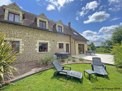 Gîte Les Ventes-de-Bourse, 7 pièces, 14 personnes - photo_1011603688986