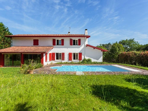 Villa Espelette, 5 bedrooms, 10 persons - photo_1011611359695