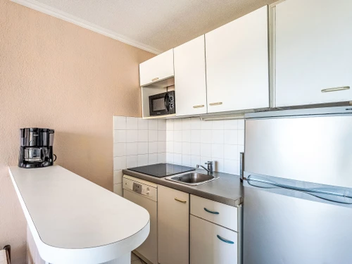 Apartment Gassin, 2 bedrooms, 4 persons - photo_1011614189563