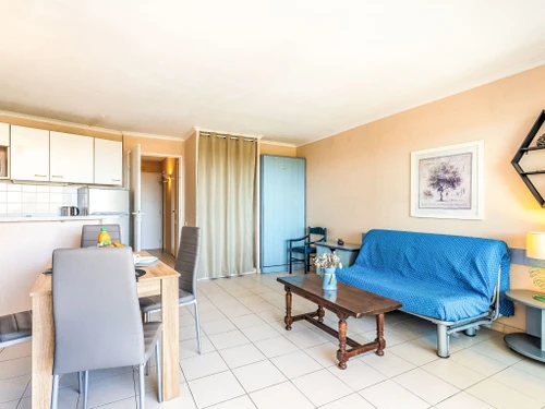 Apartment Gassin, 2 bedrooms, 4 persons - photo_1011614189563