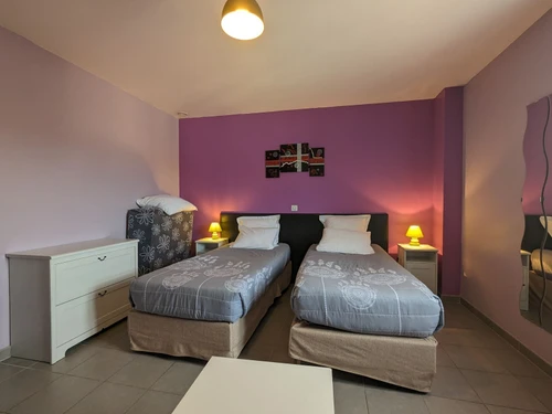 Guestroom Neuvy-Saint-Sépulchre, studio flat, 2 persons - photo_1011617550882
