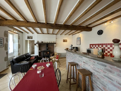 Casa rural Ébreuil, 2 dormitorios, 4 personas - photo_14120006471