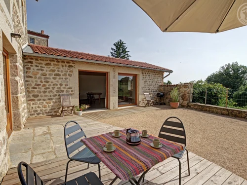 Gasthaus Verrières-en-Forez, 3 Schlafzimmer, 10 Personen - photo_1011534473469