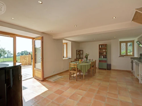 Gasthaus Verrières-en-Forez, 3 Schlafzimmer, 10 Personen - photo_1011534473469