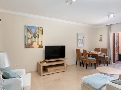 Apartamento Estepona, 2 dormitorios, 4 personas - photo_1011631696829