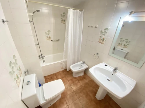 Apartment Torredembarra, 2 bedrooms, 4 persons - photo_18619991256