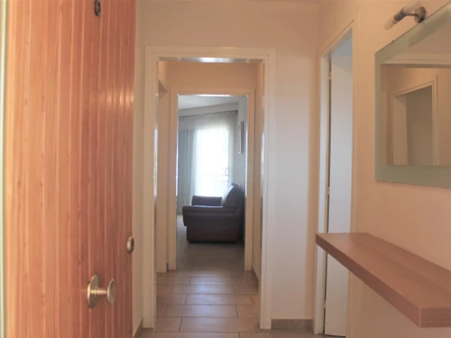 Apartamento Torredembarra, 3 dormitorios, 6 personas - photo_18619992956