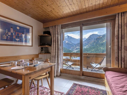 Studio Méribel, 1 bedroom, 4 persons - photo_13775350008