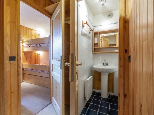 Studio Méribel, 1 bedroom, 4 persons - photo_13775350008