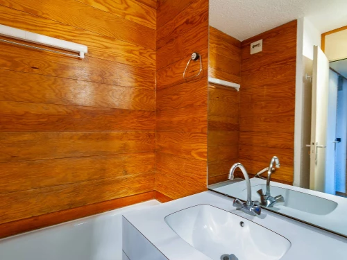 Studio Les Allues-Méribel, studio flat, 4 persons - photo_13775359065