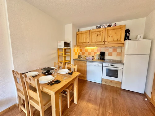 Apartment Vars, 2 bedrooms, 6 persons - photo_1011632042066