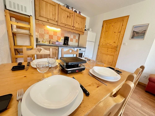 Apartment Vars, 2 bedrooms, 6 persons - photo_1011632042066