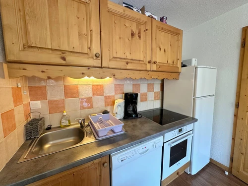 Apartment Vars, 2 bedrooms, 6 persons - photo_1011632042066