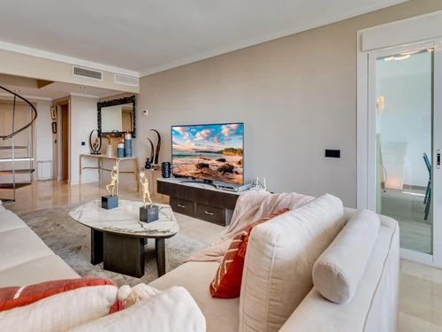 Apartment Marbella, 4 bedrooms, 8 persons - photo_1011644960874