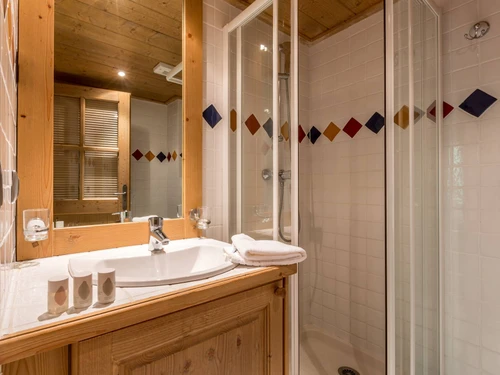 Apartment Saint-Martin-de-Belleville, 3 bedrooms, 8 persons - photo_13876812617