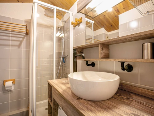 Apartment Méribel, 2 bedrooms, 6 persons - photo_16412855324