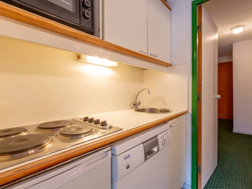 Apartment Méribel, 2 bedrooms, 6 persons - photo_13775354065