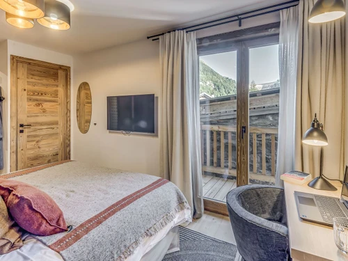 Chalet Tignes-Les Brévières, 6 bedrooms, 18 persons - photo_17708800959