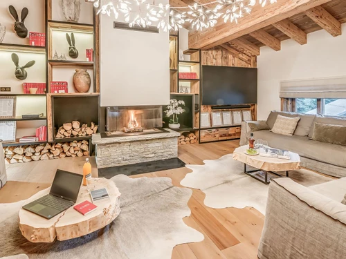 Chalet Tignes-Les Brévières, 6 bedrooms, 18 persons - photo_17708800959
