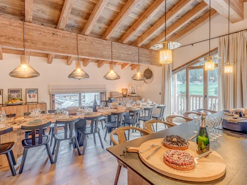 Chalet Tignes-Les Brévières, 6 bedrooms, 18 persons - photo_17708800959