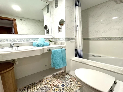 Apartamento Esquinzo, 2 dormitorios, 3 personas - photo_1011635837274