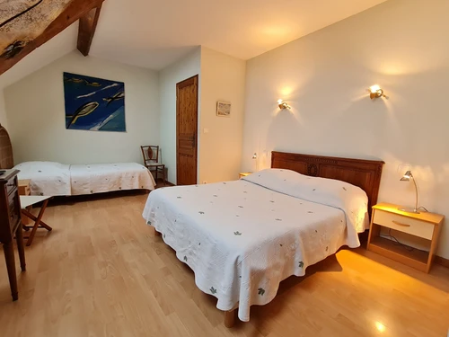 Guestroom Nancray-sur-Rimarde, studio flat, 3 persons - photo_1011663106146