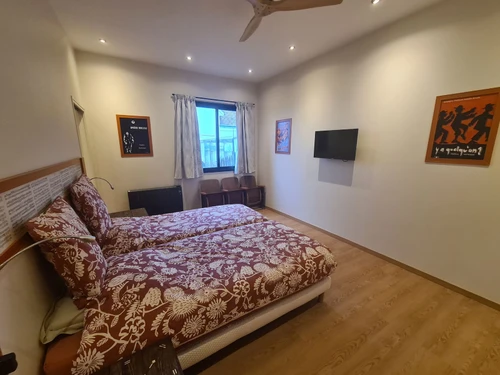 Guestroom La Ferté-Saint-Aubin, 1 pièce, 2 personnes - photo_1011663126891