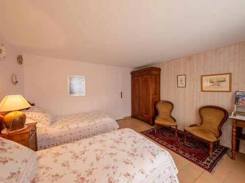 Guestroom Saint-Benoît-sur-Loire, 1 pièce, 2 personnes - photo_1011663128833