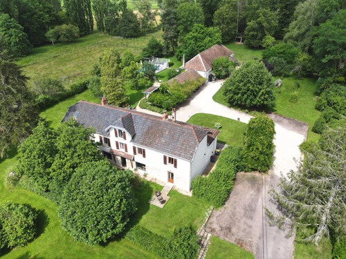 Gîte Fretigney-et-Velloreille, 7 pièces, 15 personnes - photo_1011648013340