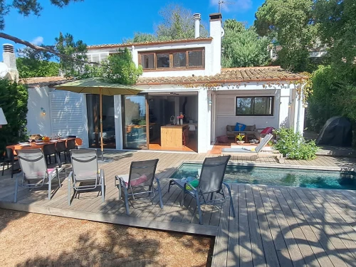 Villa Tossa de Mar, 5 pièces, 8 personnes - photo_1011486608524