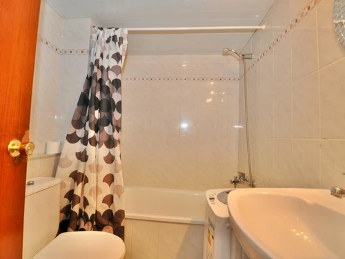 Apartment Lloret de Mar, 1 bedroom, 4 persons - photo_17558631374