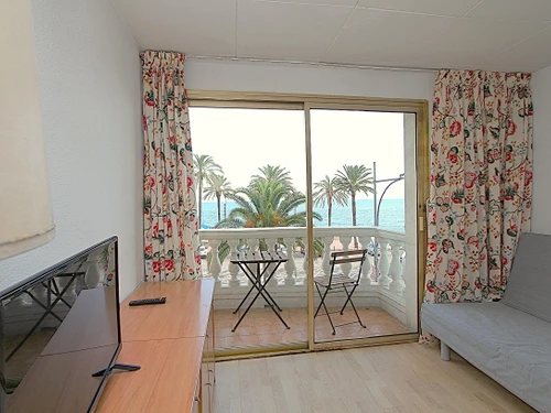 Apartment Lloret de Mar, 2 bedrooms, 6 persons - photo_17558632228