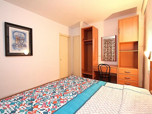 Apartment Lloret de Mar, 2 bedrooms, 6 persons - photo_17558632228