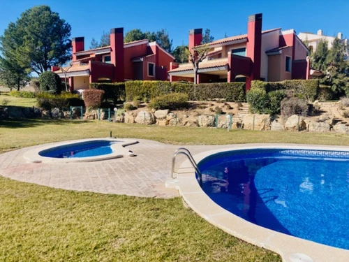 Casa Mont-roig del Camp, 4 dormitorios, 8 personas - photo_1011581038185