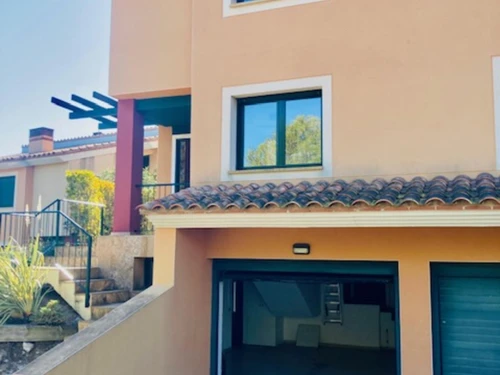 Casa Mont-roig del Camp, 4 dormitorios, 8 personas - photo_1011581038185