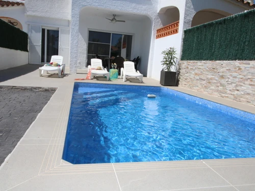 Casa Deltebre, 3 dormitorios, 6 personas - photo_17625911644