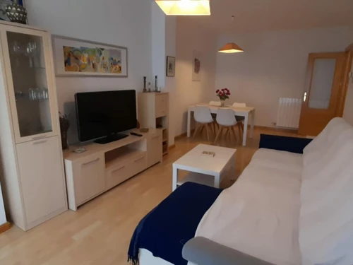 Ferienwohnung Jaca, 2 Schlafzimmer, 4 Personen - photo_1011334879872