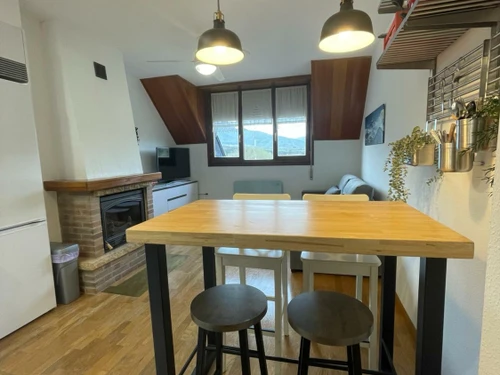 Apartment Jaca, 2 bedrooms, 5 persons - photo_1011560437832