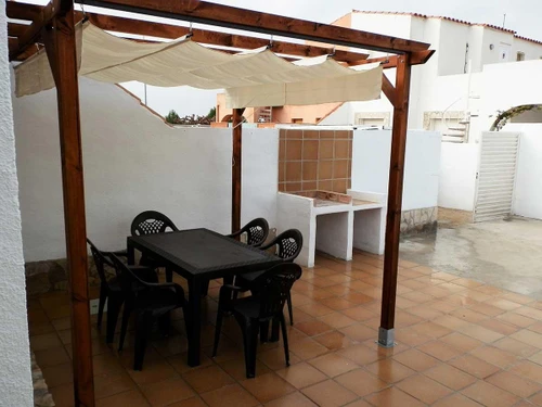 Casa Deltebre, 3 dormitorios, 6 personas - photo_17625909454