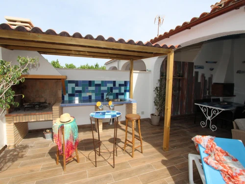 Casa Deltebre, 3 dormitorios, 6 personas - photo_17625910395