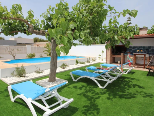 Casa Deltebre, 4 dormitorios, 8 personas - photo_17625912279