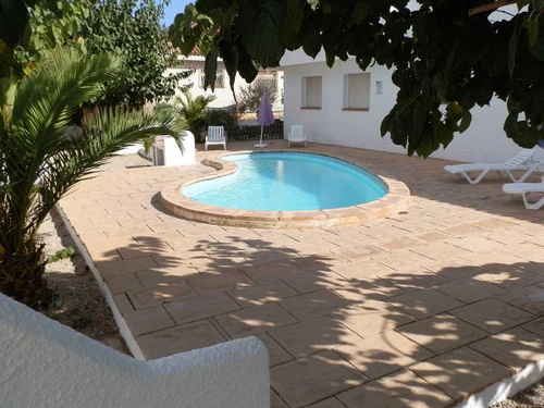 Casa Deltebre, 3 dormitorios, 6 personas - photo_17625910085