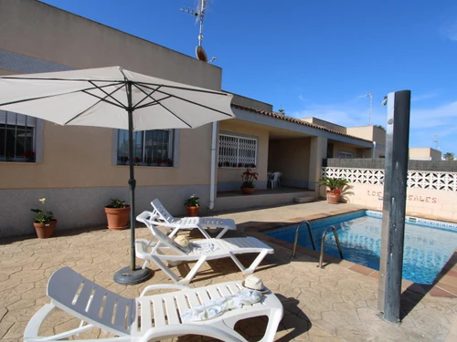 Casa Deltebre, 3 dormitorios, 6 personas - photo_17625914152