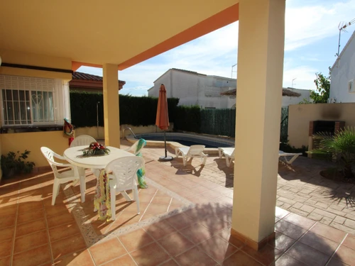 Casa Deltebre, 3 dormitorios, 6 personas - photo_17625915275