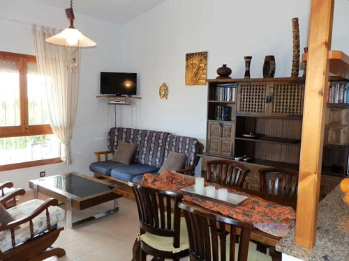 Casa Deltebre, 3 dormitorios, 6 personas - photo_17625913134